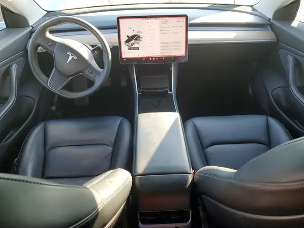 5YJ3E1EAXKF472491 2019 TESLA MODEL 3 - Image 8