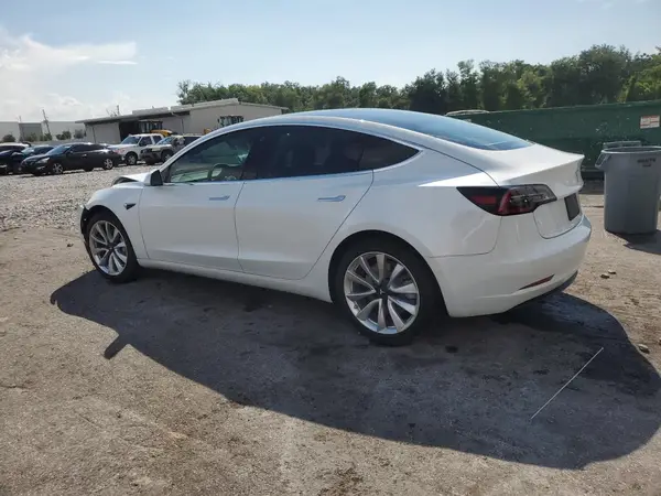 5YJ3E1EAXKF476671 2019 TESLA MODEL 3 - Image 2