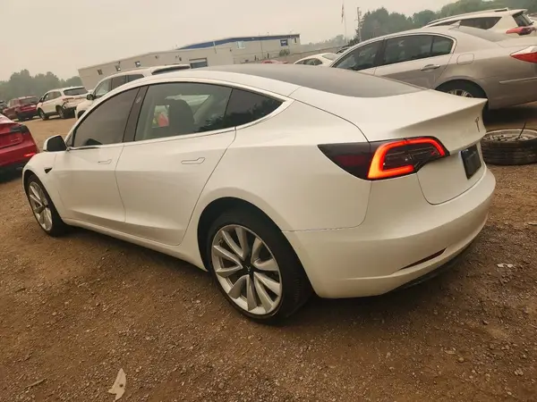 5YJ3E1EAXKF480414 2019 TESLA MODEL 3 - Image 2