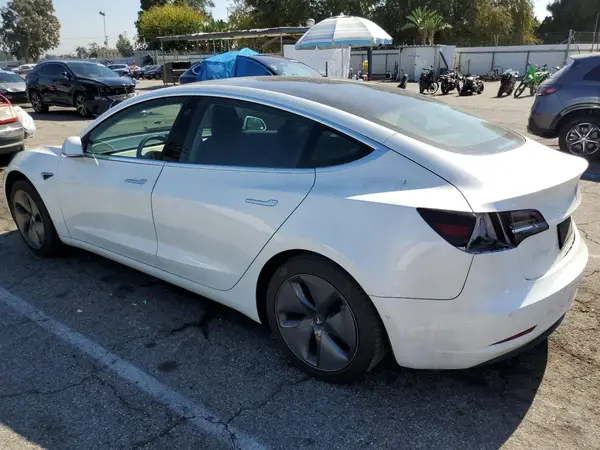 5YJ3E1EAXKF483409 2019 TESLA MODEL 3 - Image 2