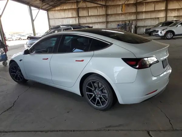 5YJ3E1EAXKF485600 2019 TESLA MODEL 3 - Image 2