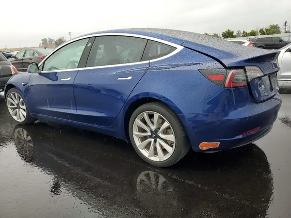 5YJ3E1EAXKF486777 2019 TESLA MODEL 3 - Image 2