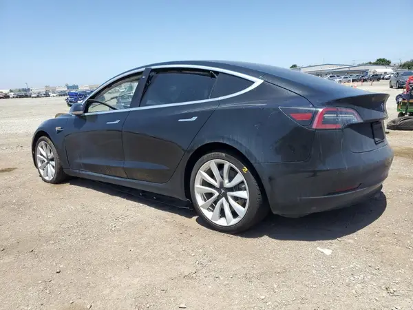 5YJ3E1EAXKF529806 2019 TESLA MODEL 3 - Image 2