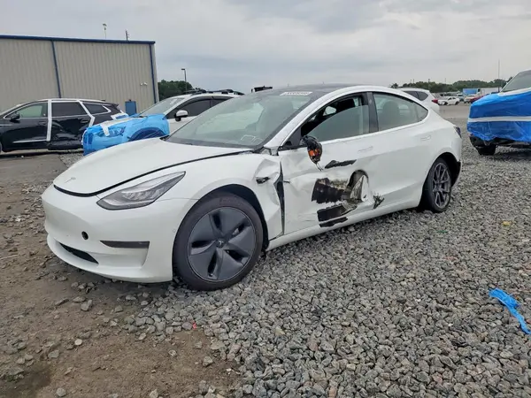 5YJ3E1EAXLF504986 2020 TESLA MODEL 3 - Image 1