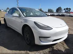 5YJ3E1EAXLF515678 2020 TESLA MODEL 3