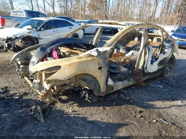 5YJ3E1EAXLF597332 2020 TESLA MODEL 3 - Image 2