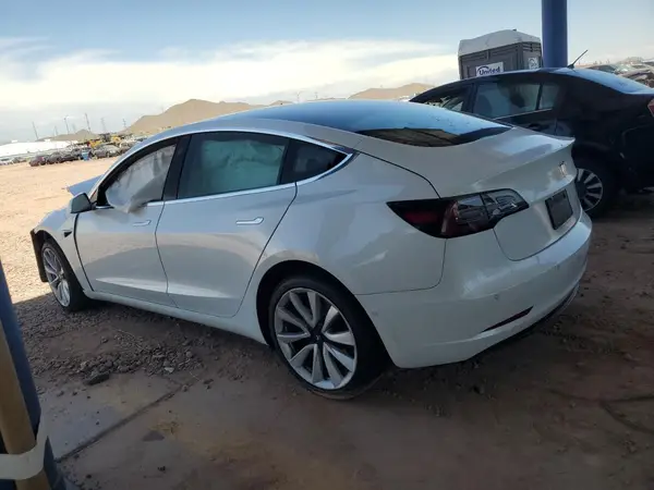 5YJ3E1EAXLF599419 2020 TESLA MODEL 3 - Image 2