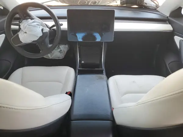 5YJ3E1EAXLF599419 2020 TESLA MODEL 3 - Image 8