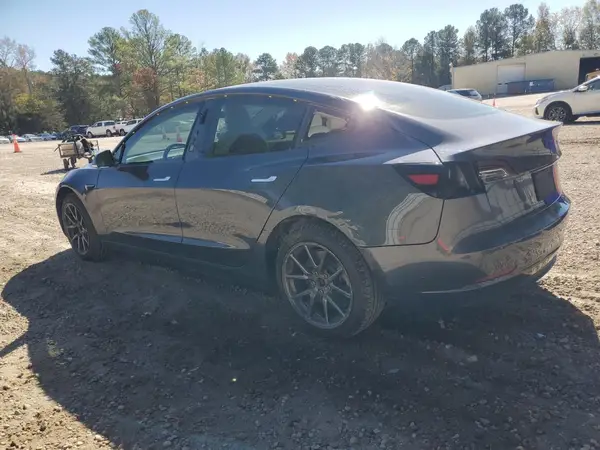 5YJ3E1EAXLF614937 2020 TESLA MODEL 3 - Image 2
