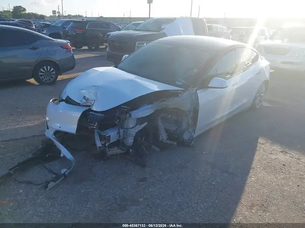5YJ3E1EAXLF615957 2020 TESLA MODEL 3 - Image 2