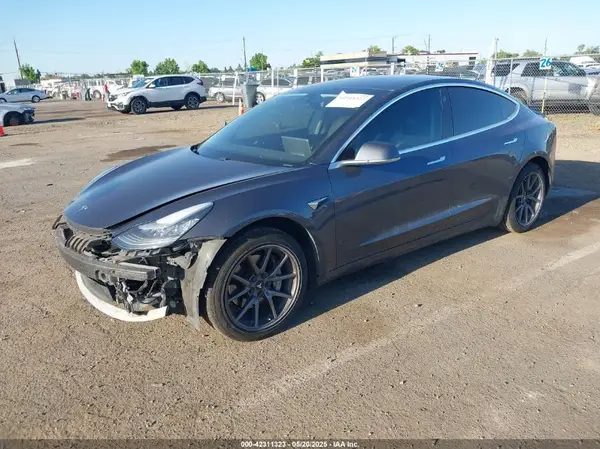 5YJ3E1EAXLF630555 2020 TESLA MODEL 3 - Image 2