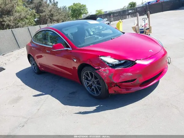 5YJ3E1EAXLF632127 2020 TESLA MODEL 3 - Image 1