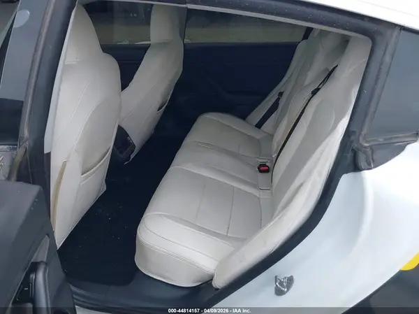 5YJ3E1EAXLF632581 2020 TESLA MODEL 3 - Image 8