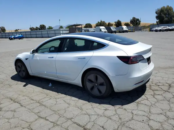 5YJ3E1EAXLF632743 2020 TESLA MODEL 3 - Image 2
