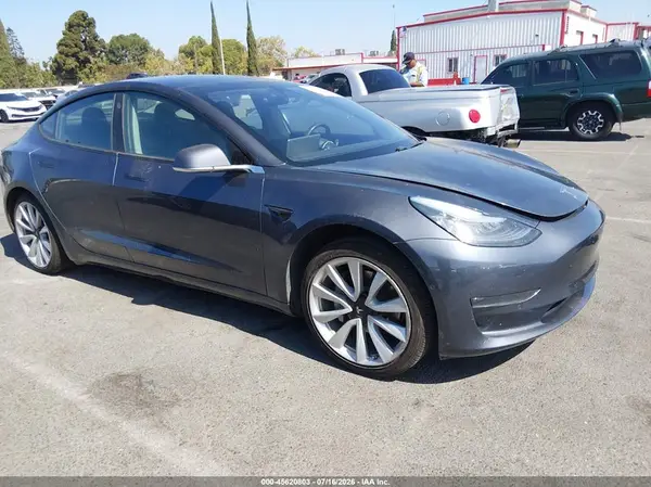 5YJ3E1EAXLF633830 2020 TESLA MODEL 3 - Image 1
