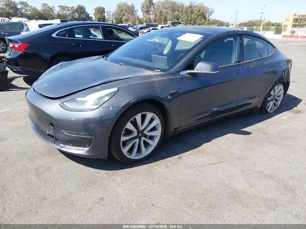 5YJ3E1EAXLF633830 2020 TESLA MODEL 3 - Image 2