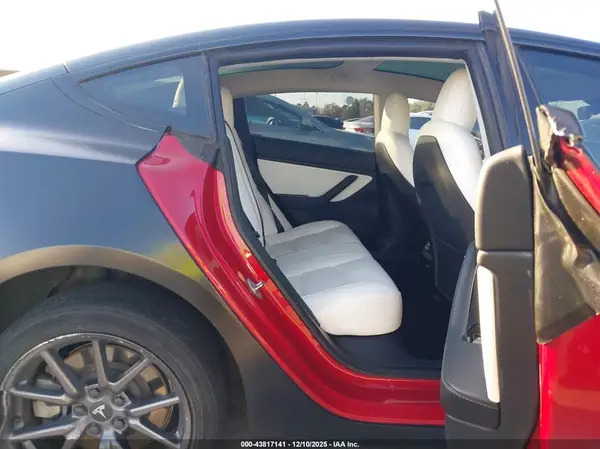 5YJ3E1EAXLF634587 2020 TESLA MODEL 3 - Image 8