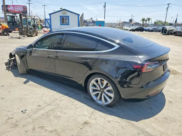 5YJ3E1EAXLF645489 2020 TESLA MODEL 3 - Image 2