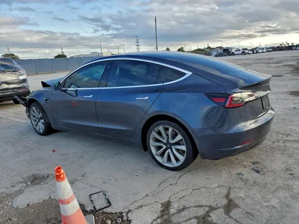 5YJ3E1EAXLF645752 2020 TESLA MODEL 3 - Image 2
