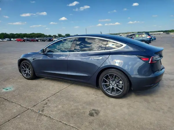 5YJ3E1EAXLF645895 2020 TESLA MODEL 3 - Image 2