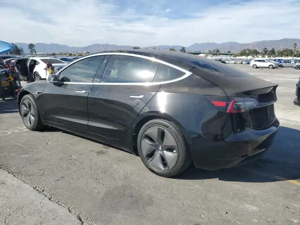 5YJ3E1EAXLF657349 2020 TESLA MODEL 3 - Image 2