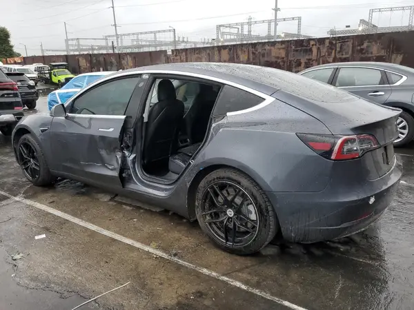 5YJ3E1EAXLF657951 2020 TESLA MODEL 3 - Image 2