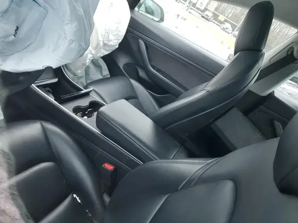5YJ3E1EAXLF661031 2020 TESLA MODEL 3 - Image 8