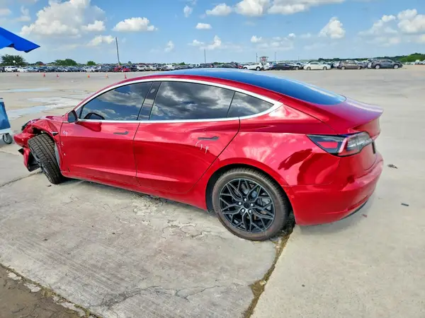 5YJ3E1EAXLF703570 2020 TESLA MODEL 3 - Image 2