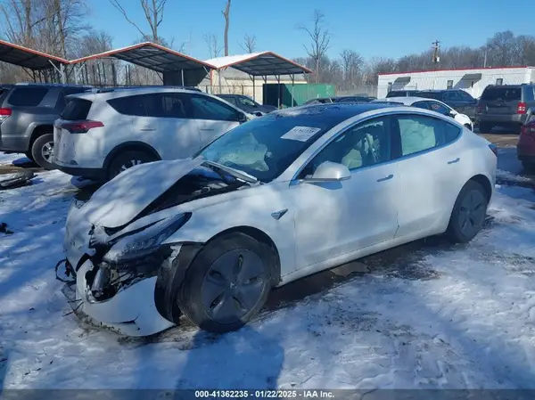 5YJ3E1EAXLF709949 2020 TESLA MODEL 3 - Image 2