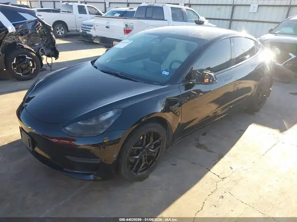 5YJ3E1EAXLF710048 2020 TESLA MODEL 3 - Image 2