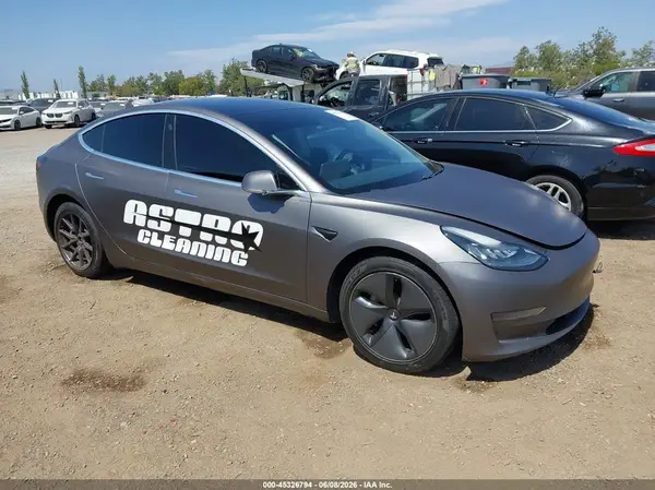 5YJ3E1EAXLF739761 2020 TESLA MODEL 3 - Image 1