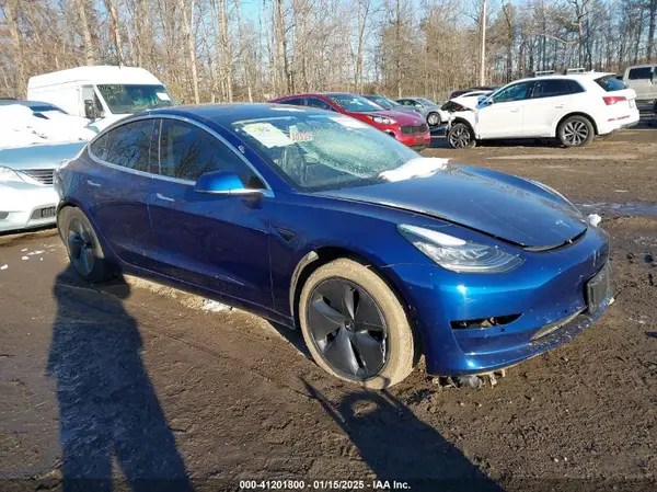 5YJ3E1EAXLF743647 2020 TESLA MODEL 3 - Image 1