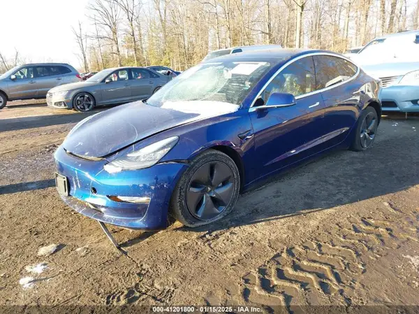 5YJ3E1EAXLF743647 2020 TESLA MODEL 3 - Image 2