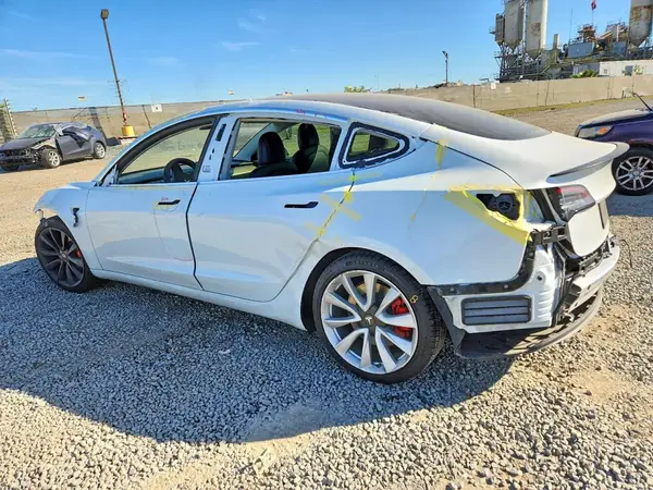 5YJ3E1EAXLF744958 2020 TESLA MODEL 3 - Image 2