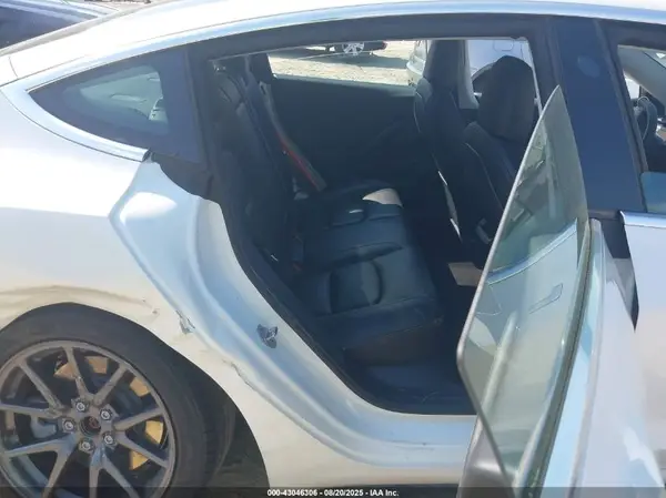 5YJ3E1EAXLF783579 2020 TESLA MODEL 3 - Image 8
