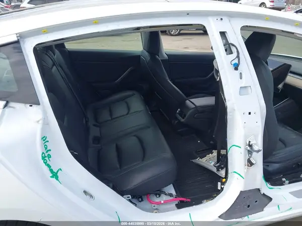 5YJ3E1EAXLF797076 2020 TESLA MODEL 3 - Image 8
