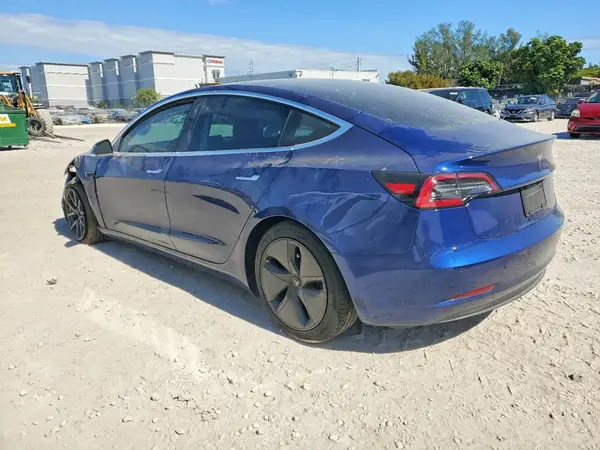 5YJ3E1EAXLF799300 2020 TESLA MODEL 3 - Image 2