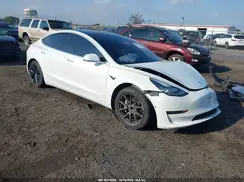 5YJ3E1EAXLF799913 2020 TESLA MODEL 3