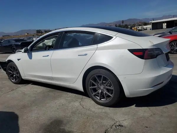 5YJ3E1EAXLF800042 2020 TESLA MODEL 3 - Image 2