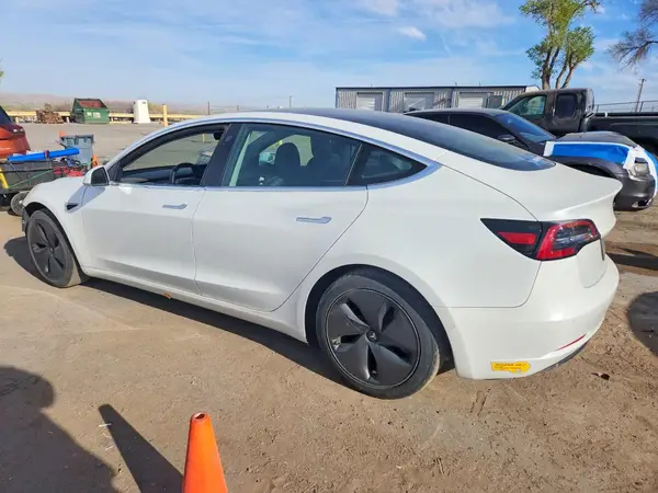 5YJ3E1EAXLF804222 2020 TESLA MODEL 3 - Image 2