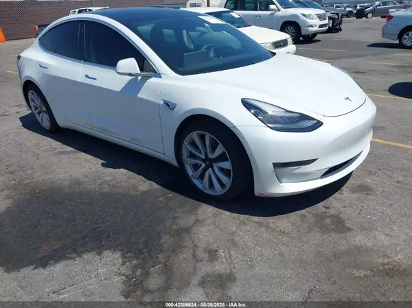 5YJ3E1EAXLF806360 2020 TESLA MODEL 3 - Image 1