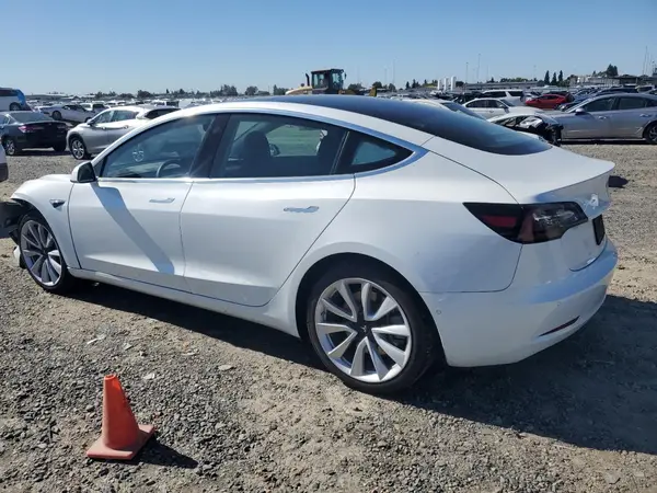 5YJ3E1EAXLF806603 2020 TESLA MODEL 3 - Image 2