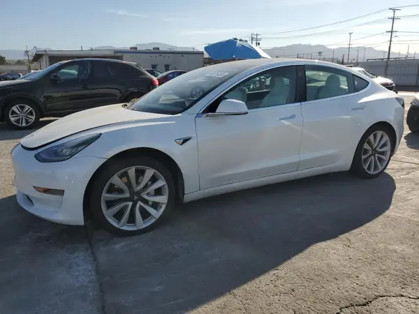 5YJ3E1EAXLF806858 2020 TESLA MODEL 3 - Image 1