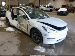 5YJ3E1EAXMF017417 2021 TESLA MODEL 3