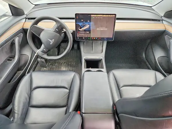 5YJ3E1EAXMF017787 2021 TESLA MODEL 3 - Image 8