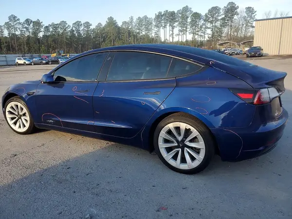 5YJ3E1EAXMF020544 2021 TESLA MODEL 3 - Image 2