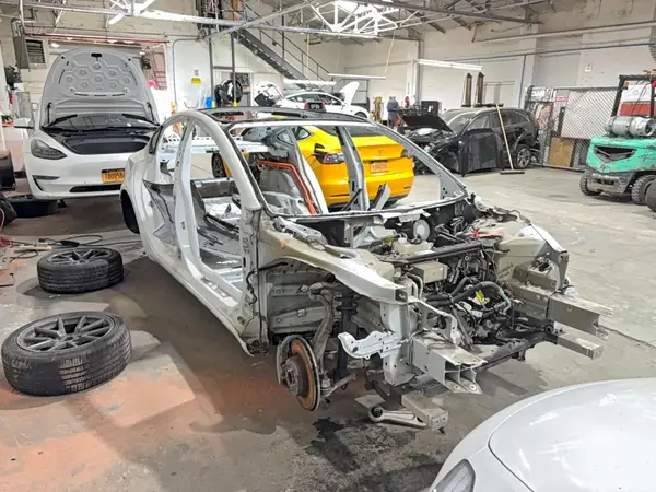 5YJ3E1EAXMF027588 2021 TESLA MODEL 3 - Image 1