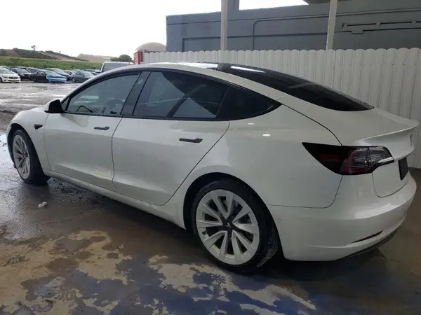 5YJ3E1EAXMF045556 2021 TESLA MODEL 3 - Image 2