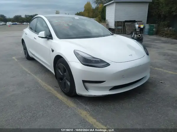 5YJ3E1EAXMF046058 2021 TESLA MODEL 3 - Image 1