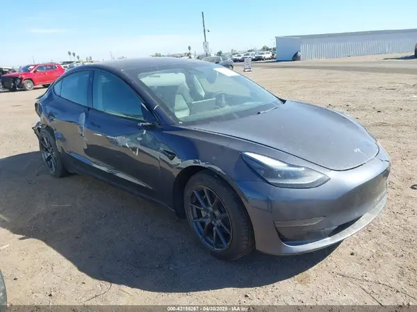 5YJ3E1EAXMF048666 2021 TESLA MODEL 3 - Image 1